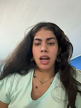 bruxinha01 Chat XXX in diretta