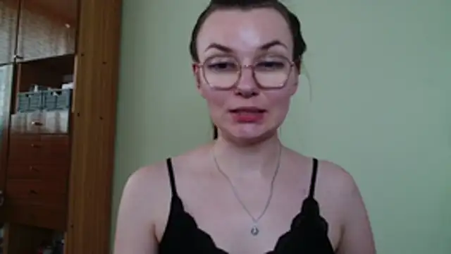 Chat +18 de LooveELLYx ao vivo