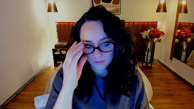 KatherineBond 现场XXX聊天