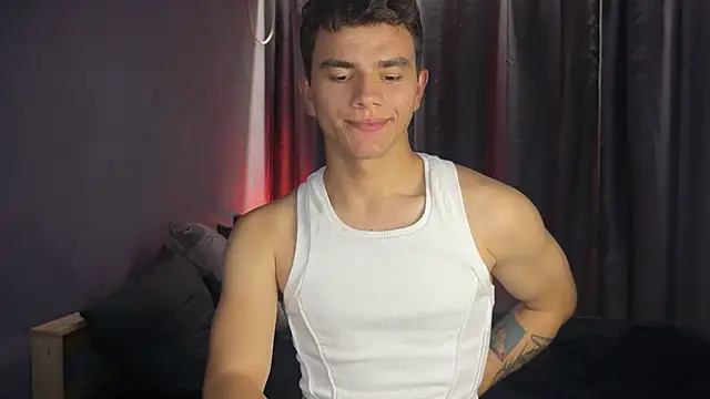 Show de Just_Max02 na webcam
