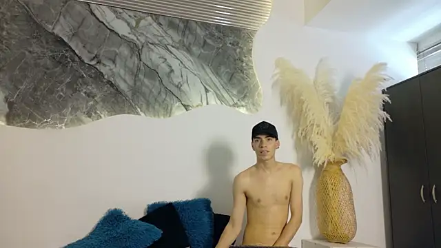 Monyel_Blake Live XXX-Chat