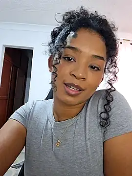 Tammy-Bliss' Live XXX Chat