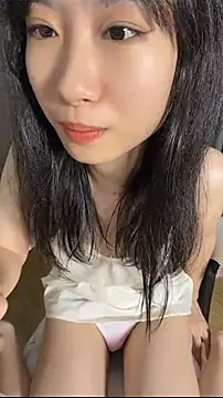 kittyvivian Chat XXX in diretta