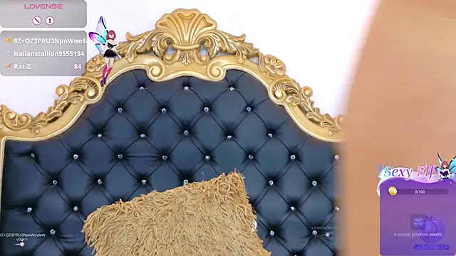 צ'אט XXX בשידור חי של AdelinaVans