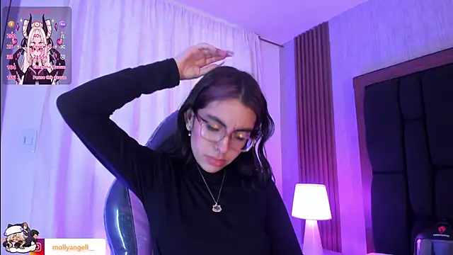 Molly_A 现场XXX聊天