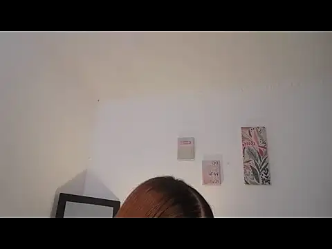 Chat +18 de MartinaConnorr ao vivo