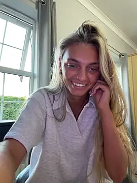 IndiaHughesUkx Webcam-Show