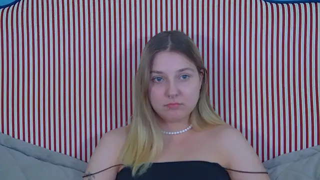 Chat XXX en directo de TinnaBurton