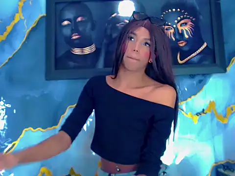 LuxuryQueens élő XXX-chatje
