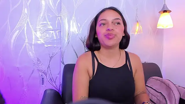 Chatroom XXX en direct de Samantha_Lopez_
