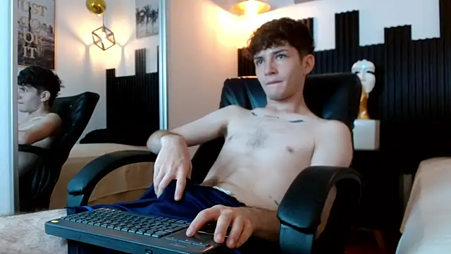 Czat XXX na żywo – trevor_mob