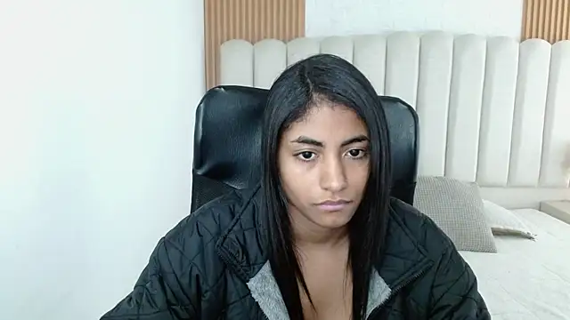 Czat XXX na żywo – shaneelle