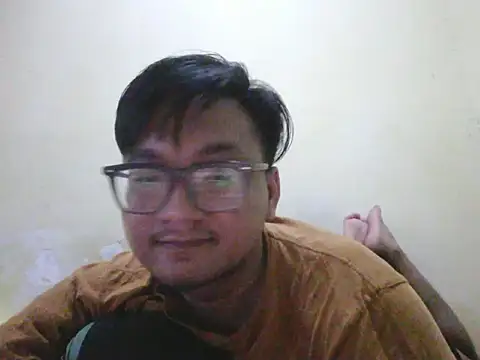 Hikkk____ Pertunjukan Webcam