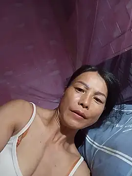 Chat +18 de Lily-ly ao vivo