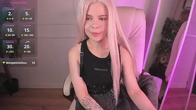 Chat +18 de eve_noir ao vivo