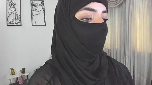 Czat XXX na żywo – Uzra_hayed