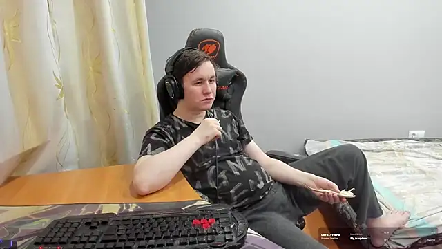 iliaskrislove Live XXX-Chat