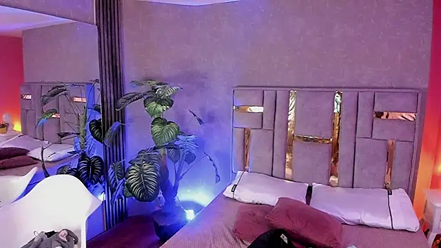 emy_fg 即時 XXX 聊天