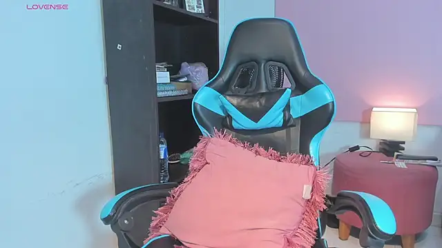 _maria_foxx_'s Live XXX Chat