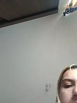 Barbiie_98's Live XXX Chat