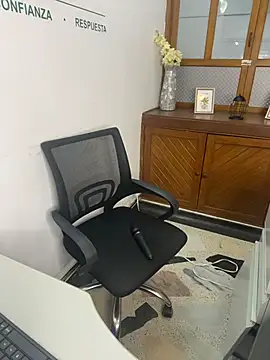 KateRousee Adlı Modelin Canlı XXX Sohbeti