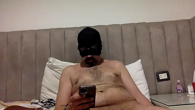 CaiBull Chat XXX live