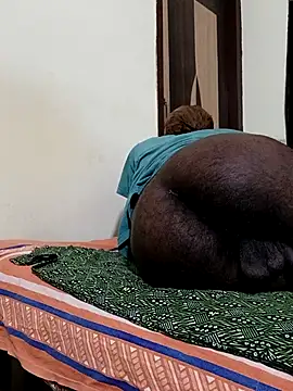 XXX chat uživo modela Chocolate_stud10