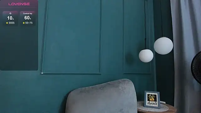 Milan_saint XXX чат на живо