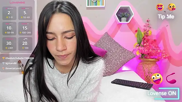 Laskhmi_ – Naživo XXX chat
