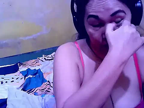 SweetMoonlight Chat XXX live