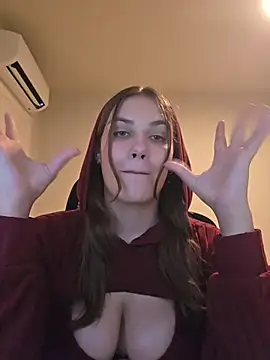 Онлайн чат XXX MiaRides19