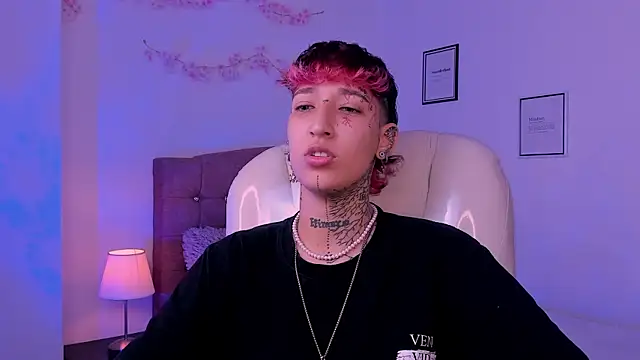 Luci_Rose 即時 XXX 聊天