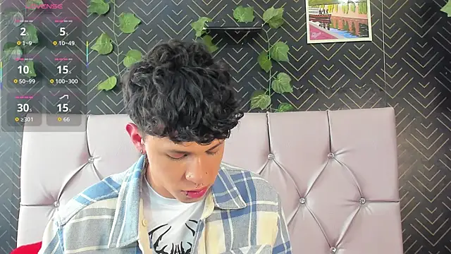 Živý XXX chat Axel__Evans