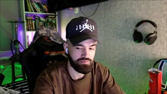 _Serious_Man Chat XXX live