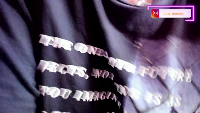צ'אט XXX בשידור חי של Nina-Mars