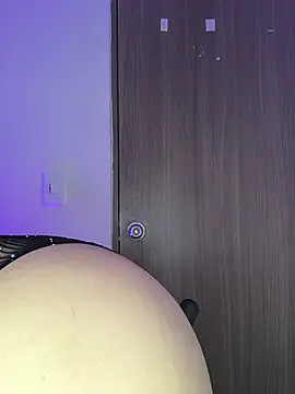 Živý XXX chat butterfly777_