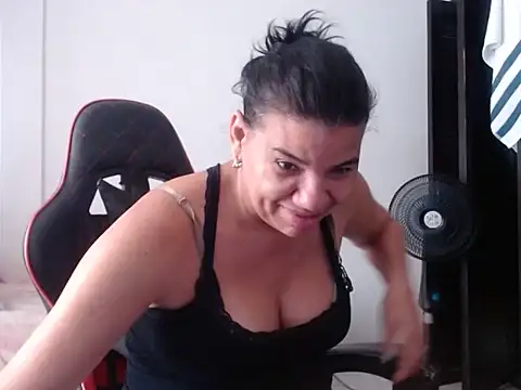 Adriana_0312n Live XXX chat