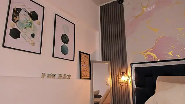 kristakinnky Chat XXX in diretta