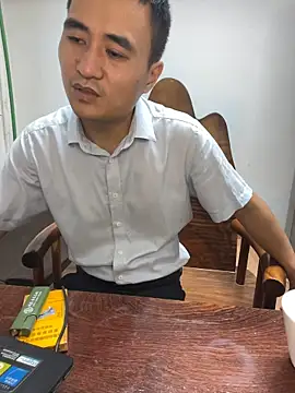 xuanxuan0202 élő XXX-chatje