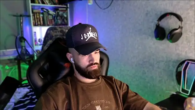 Chat XXX en directo de _Serious_Man
