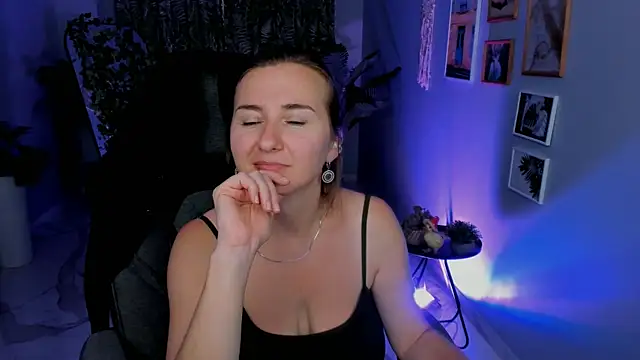 Golden_Dragon Chat XXX live