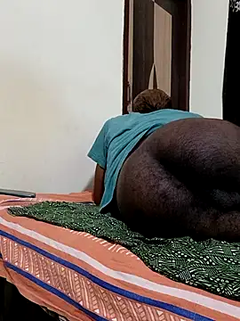 Chocolate_stud10's Live XXX Chat