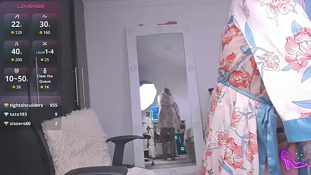 SharonVelvet XXX чат на живо