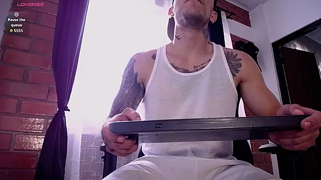 دردشة Jasson_king الجنسية المباشرة