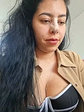 Czat XXX na żywo – Luianna