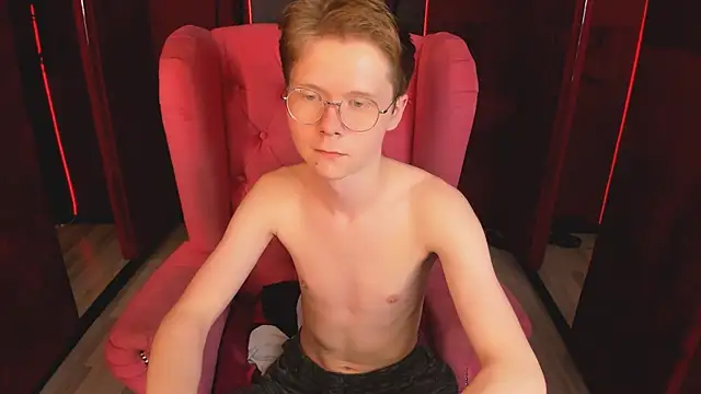 XXX chat uživo modela DanielSanders