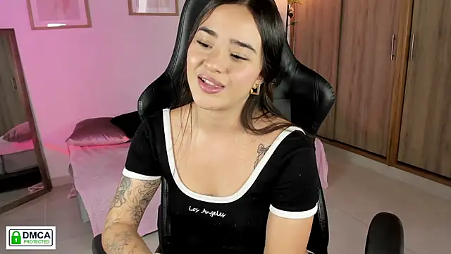 Veronica_isaza__ 现场XXX聊天