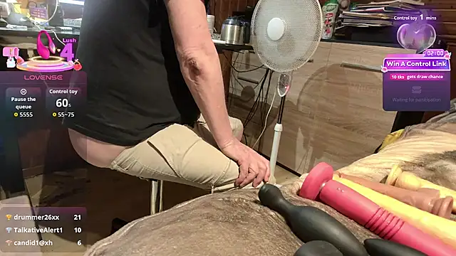 XXX chat uživo modela misteryman1956