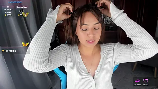 XXX chat uživo modela Nicole_Ss