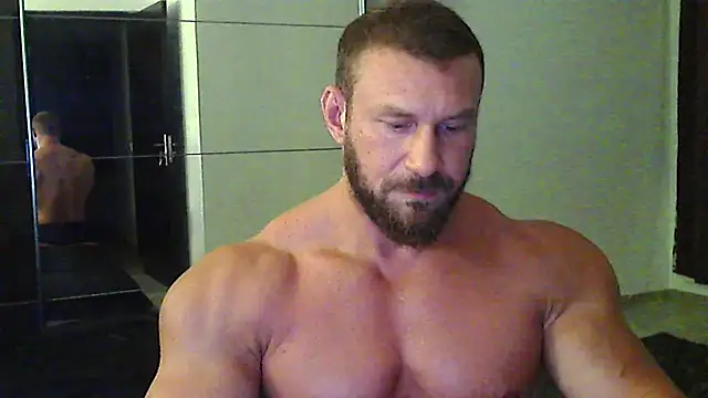 muscularkevin Webcam show